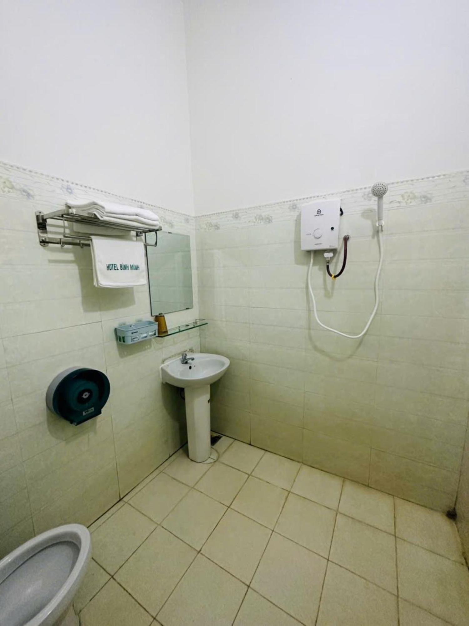 Binh Minh Hotel Pleiku Luaran gambar