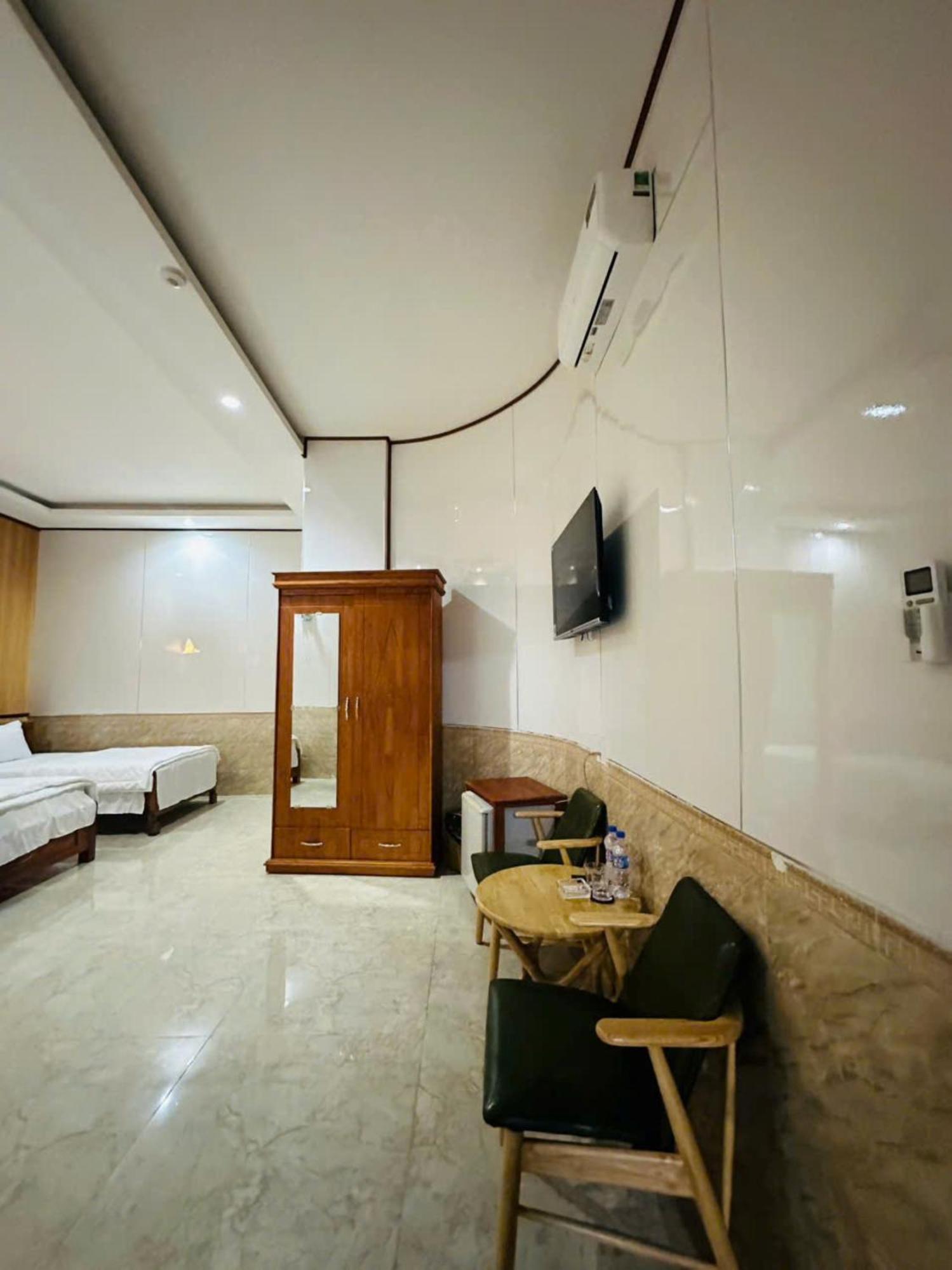 Binh Minh Hotel Pleiku Luaran gambar